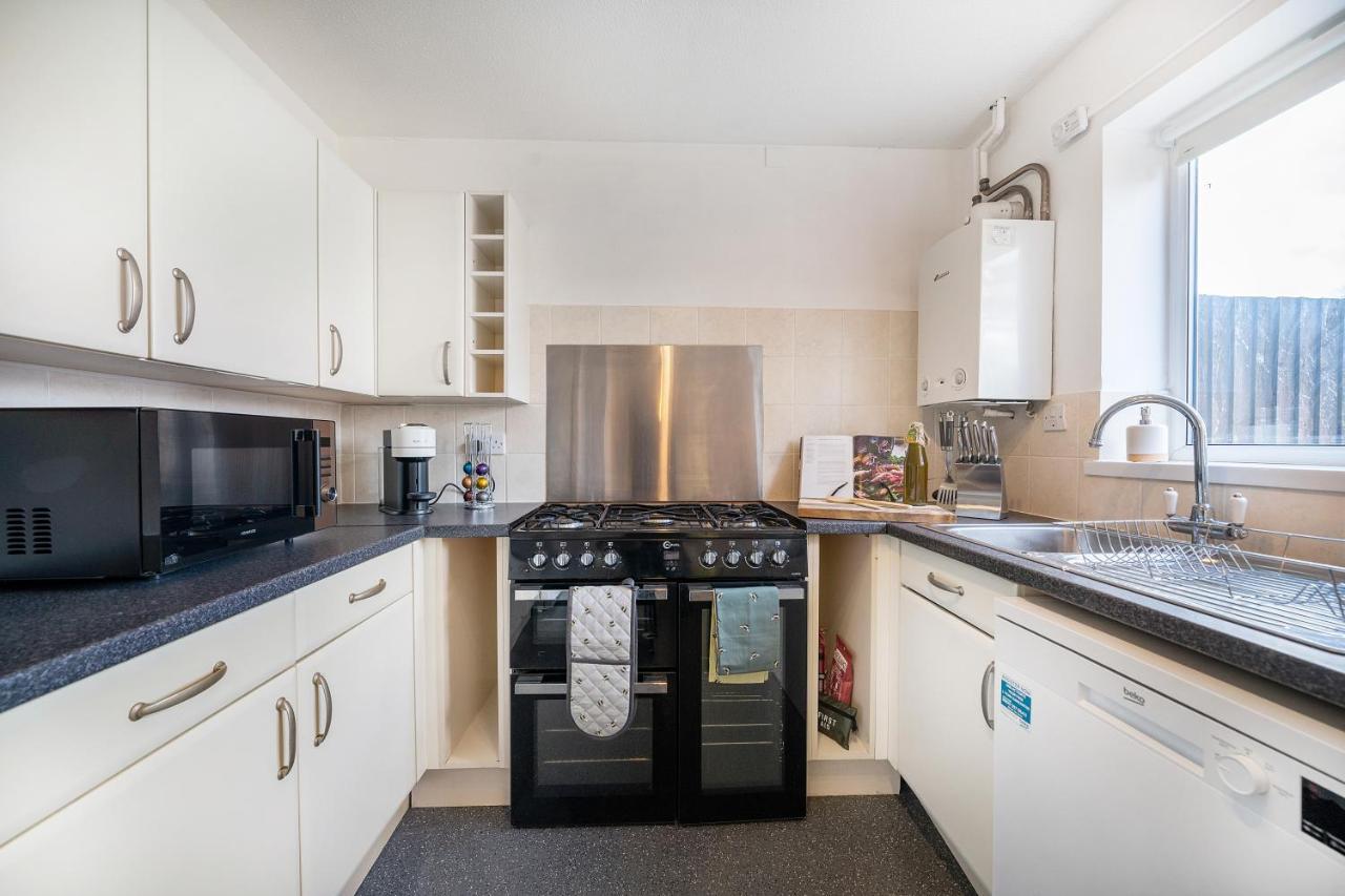 Stylish 3 Bed House, Large Garden, Parking, Wifi - Esho Stays Ковентрі Екстер'єр фото