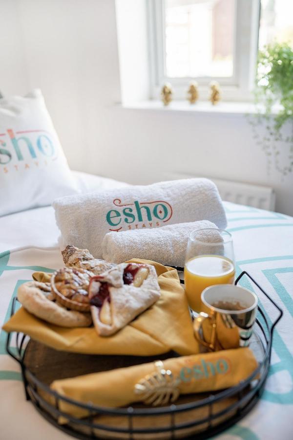 Stylish 3 Bed House, Large Garden, Parking, Wifi - Esho Stays Ковентрі Екстер'єр фото