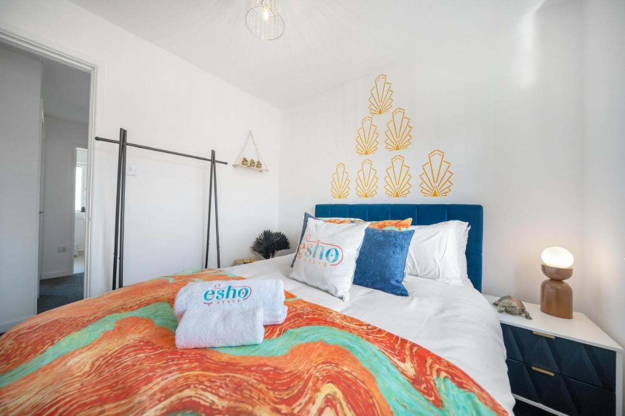 Stylish 3 Bed House, Large Garden, Parking, Wifi - Esho Stays Ковентрі Екстер'єр фото